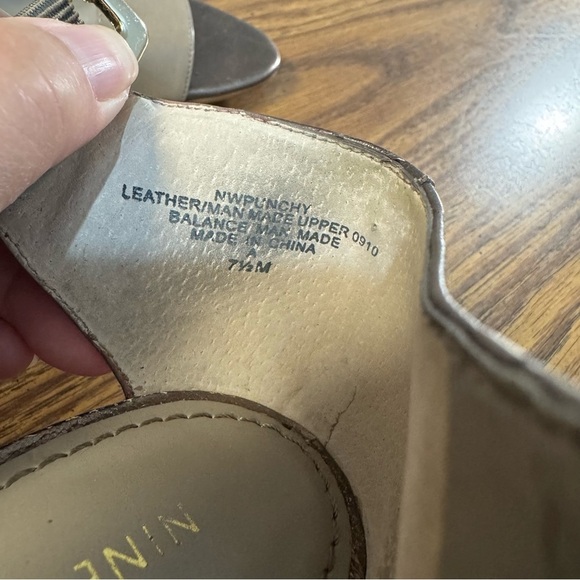 Nine West Elegant Brown Women's Sandals. Size 7.5 - Picture 9 of 10